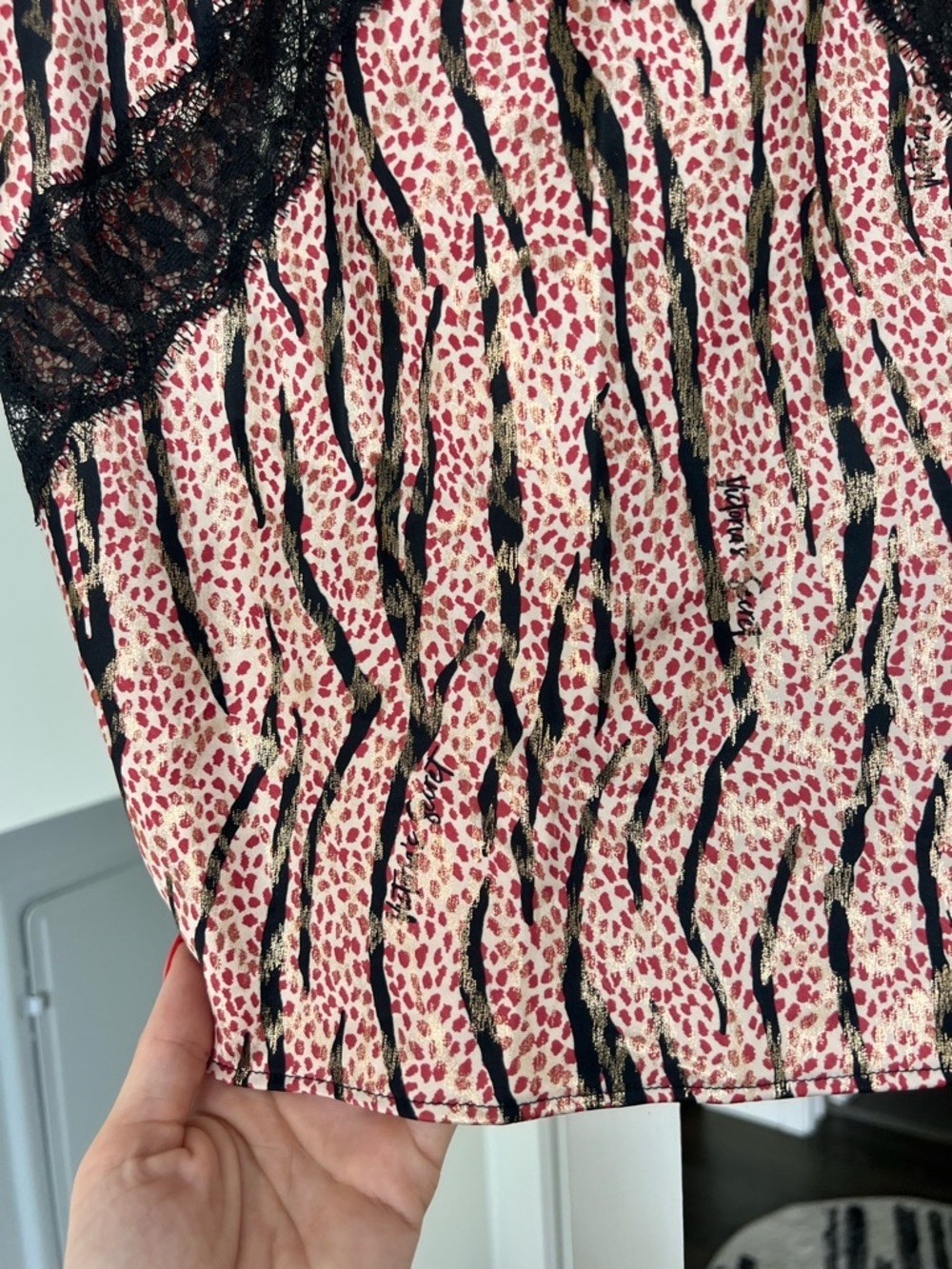 NWT Victoria's Secret Black, Pink & Lace Leopard Print Camisole- Small - Picture 2 of 7
